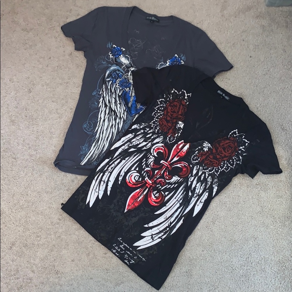 Set of graphic tees